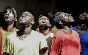 Gli immigrati del centro di accoglienza C.A.R.A. di Restinco Brindisi danzeranno per i detenuti della Casa Circondariale di Brindisi
