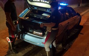 Droga nel sangue dopo incidente stradale: denuncia, ritiro patente e confisca auto