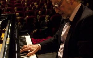 Piano Lab 2018: sabato 4 a Ceglie “concerto jukebox” di Michele Marvulli