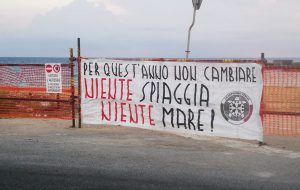 CasaPound protesta conto i ritardi nei lavori di Cala Materdomini