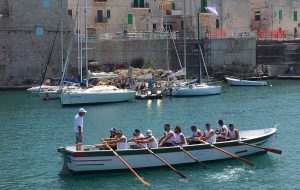 Trofeo dell’Adriatico e del Mar Ionio a Brindisi: terzo posto per i “Vogatori Rémuri – asd Brindisi in voga”