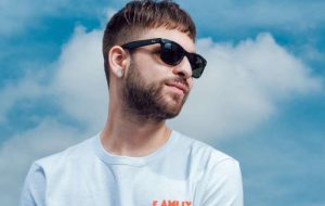 Domenica 9 firmacopie di Alessio Bernabei a La Feltrinelli Point di Brindisi