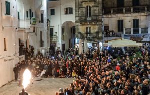 Borgo Infuocato: grande successo a Cisternino
