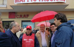 Brindisi, presidio antifascista. Gesmundo: Cgil argine di democrazia e contro ogni razzismo, per questo ci attaccano
