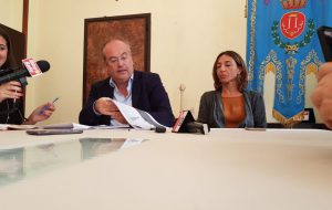 Sfiammate: il Comune di Brindisi diffida Versalis
