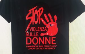 Giornata contro la violenza sulle donne: flash mob a Ceglie