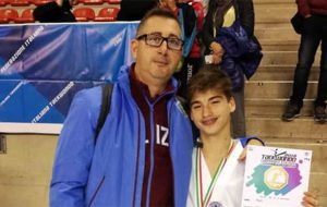 Il giovanissimo brindisino Yuri Elia conquista la medaglia d’oro ai Campionati Italiani Cinture Rosse Taekwondo