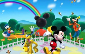 Musica e colore sui corsi: lunedì il Dixieland; martedì e mercoledì la parata dei personaggi Disney