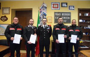 Aiutarono donna a partorire: Carabinieri elogiati dal Comandante De Magistris