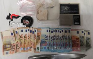 Operaio oritano arrestato per spaccio di eroina