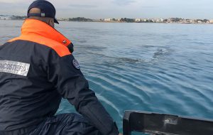 Presunto inquinamento nel porto medio di Brindisi: interviene la Capitaneria di Porto