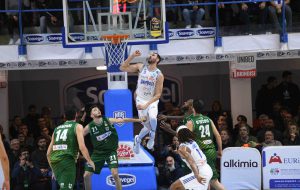 La tripla di Banks finisce sul ferro: Avellino vince a Brindisi 68-70