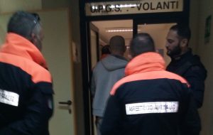 36enne brindisino scippa anziana donna con figlio disabile: arrestato dalla Guardia Costiera
