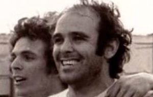 Il calcio brindisino perde una bandiera storica: è morto Mimmo Renna