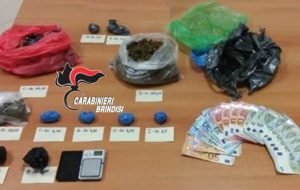 Beccato con 275 grammi di marijuana: arrestato 24enne
