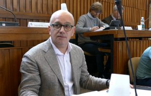 Pesari (PD): “Il consigliere Quarta mina la fiducia nelle Istituzioni per speculazione. Sulla mensa costante monitoraggio della commissione”