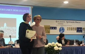 Una studentessa del Marzolla riceve la menzione d’onore al Certamen Horatianum di Venosa