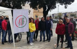 Grande partecipazione alla manifestazione della coalizione “Mesagne in comune”