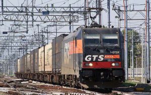 Oggi pomeriggio arriva e parte il primo treno di GTS sul raccordo ferroviario di Costa Morena