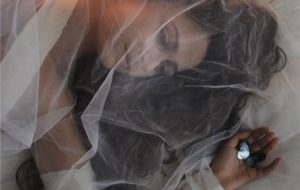 Venerdì 17 Valeria Coi presenta a Brindisi “La seconda volta che sono nata”