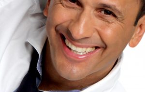 Uccio De Santis Show “Vi racconto il mio Mudù” il 23 Giugno 2019 al Giugrà di Ostuni
