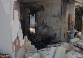 Esplosione in una villetta a Francavilla: si scava sotto le macerie