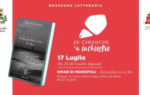 Di Chianche e di Inchiostro: mercoledì 17 Omar Di Monopoli nell’Atrio di Castello Imperiali