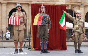 La guerra raccontata ai bambini: a Teatro Madre i Dadarò e i fratelli Caproni con “Operativi!”