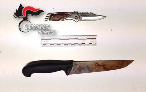 Denunciati due brindisini ed un tunisino per possesso di coltelli proibiti