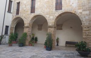 Domenica 27 alle Scuole Pie “Racconti nella Corte: un viaggio nel tempo”