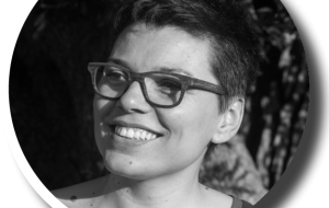 Alla Caffetteria Letteraria Nervegna di Brindisi Elena Dell’Aquila presenta “Analisi illogica dell’amore”