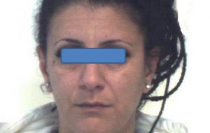 In auto con 77 grammi di coca: arrestata 38enne