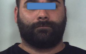 Rapinò il negozio “Bolle di Sapone”: incastrato dal DNA dopo un anno di indagini