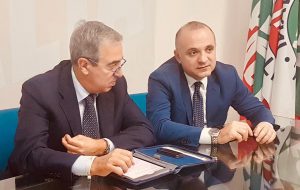 D’Attis: “Emiliano è venuto a Brindisi per inaugurare un camioncino”