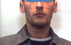 In casa 13 grammi di marijuana e 2 grammi di cocaina: arrestato