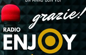 Radio Enjoy festeggia un anno di attività