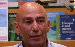 Bepi Costantino presenta a Fasano “Si può”: nel libro le storie sorprendenti di imprese pugliesi sostenibili