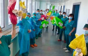La BrinAIL regala le Uova di Pasqua al reparto di Ematologia dell’Ospedale Perrino