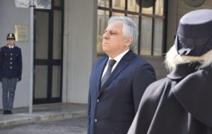 69° Anniversario della Fondazione della Polizia di Stato: domani il Questore Rossi depone una corona al Monumento dei Caduti in Questura