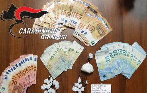 Beccato con 44 grammi di coca e 1.795,00 euro in contante: 39enne in carcere