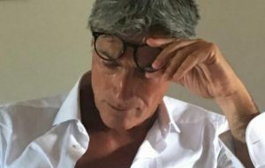 Domenica 19 ad Oria si presenta “DiAlettandoci” l’ultimo libro di Vincenzo Sparviero