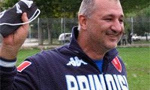 Pesari: “La promozione dell’Appia Brindisi sia il punto di partenza per intitolare il campo di Sant’Elia ad Alfredo Malcarne”