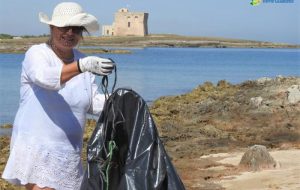 Sportivi per il mare pulito: associazioni al lavoro a Torre Guaceto
