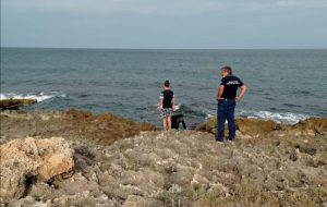 Pesca di frodo nella riserva di Torre Guaceto: sub fermato da Capitaneria di Porto e Carabinieri forestali