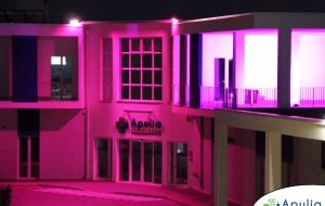 Apulia Diagnostic si illumina di rosa 🎗per il mese della prevenzione del tumore al seno