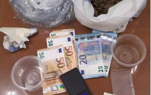 In casa 260 grammi di marijuana: arrestata una coppia di San Michele Salentino
