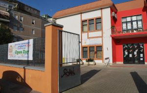 Qui si litiga sulla Dad facoltativa mentre un altro scolaro è positivo a Brindisi e l’Ordine dei Medici chiede il lockdown totale in tutta Italia