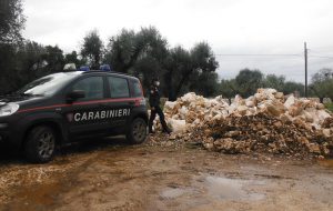 Demolisce trullo anche se il comune di Ostuni aveva rigettato la richiesta di permesso