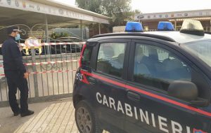 Pezze di Greco: abusi edilizi in esercizi di vendita auto e ricambi