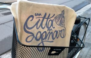 Storie a domicilio, la resistenza della lettura al tempo della pandemia